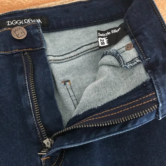 ZIGGY DENIM Swizzle Sticks Dark Wash Skinny Jeans - Picture 10 of 10